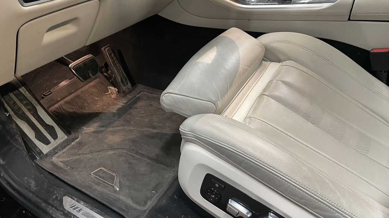 how to detail white seats-detailing